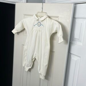 Pre-owned infant fleece like one piece outfit